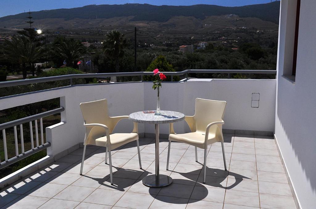 Sandy'S Studios Apartments & Log-Villas Кос Номер фото
